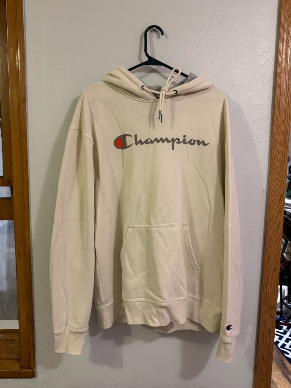 Champion Men’s Cream Hoodie with Logo